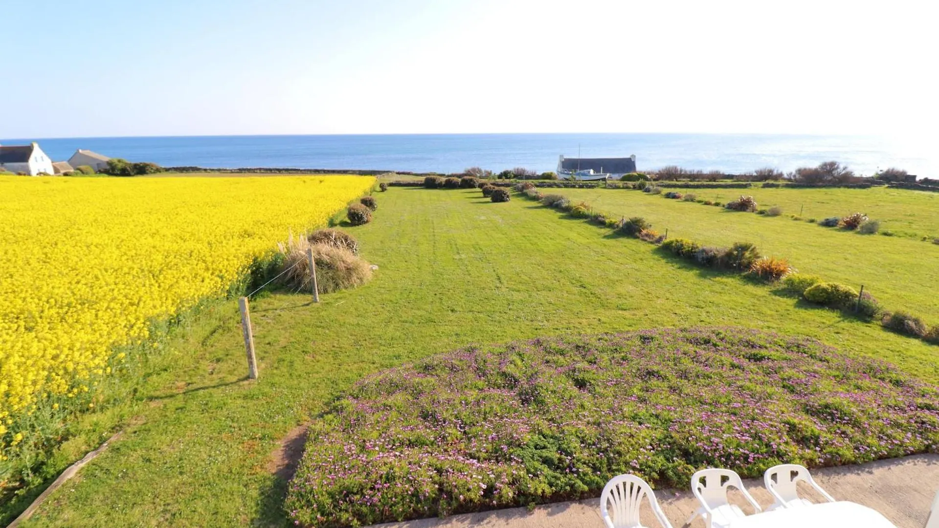 697-Villa Hent Kost La Mer A 10M Plozévet 0*,  Fransa